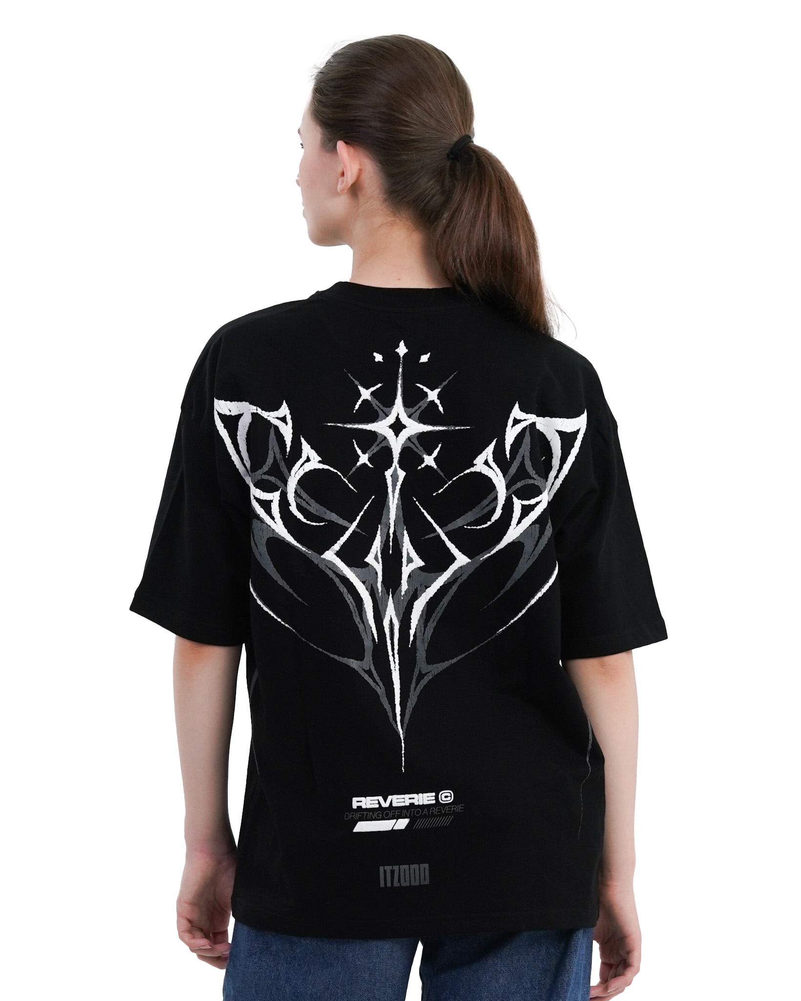 Reverive - Oversized Fit Tee